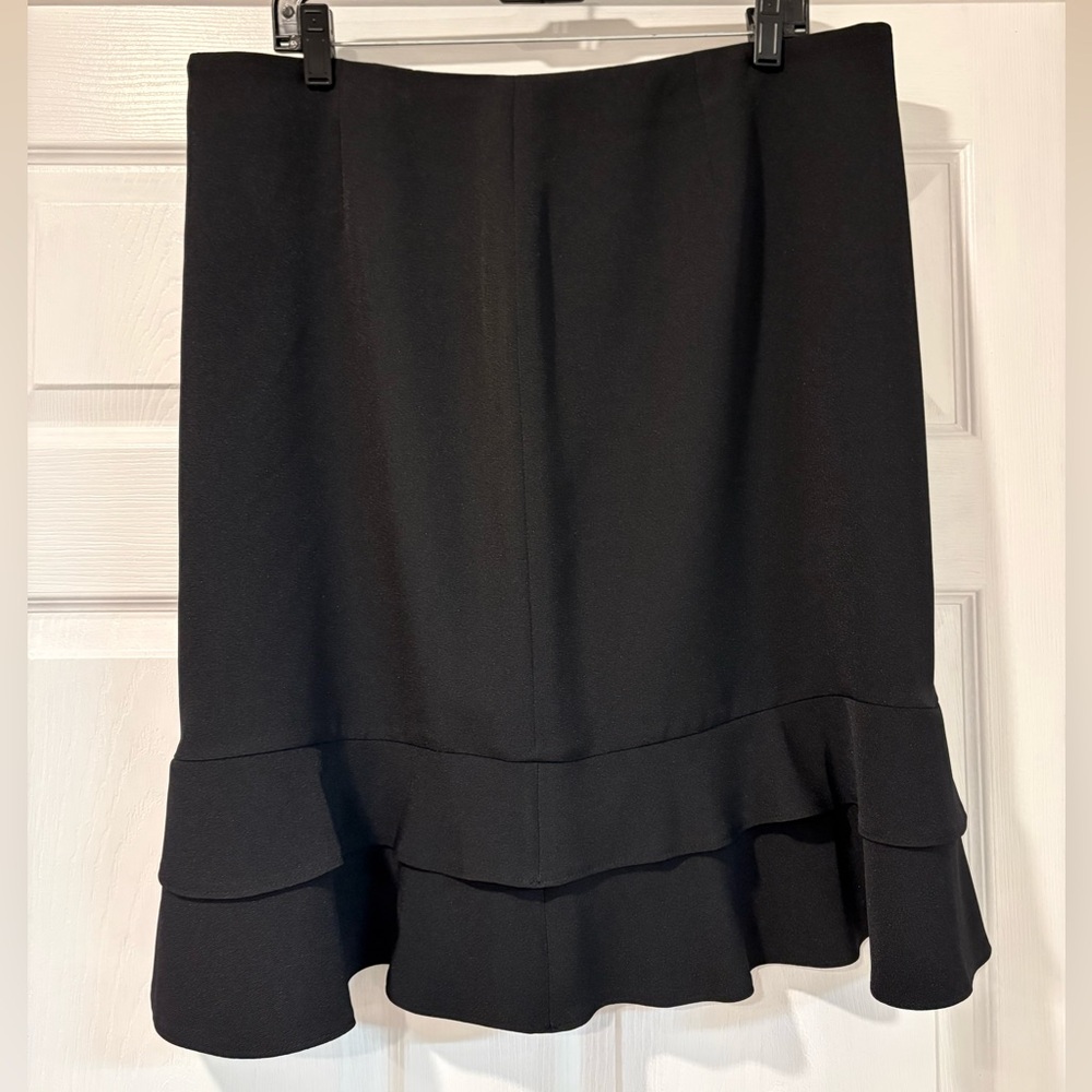 Kasper Black Ruffle Hem Pencil Skirt